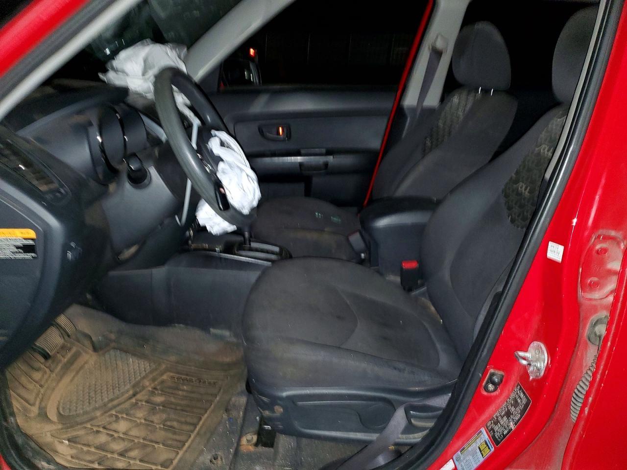 2010 KIA Soul +