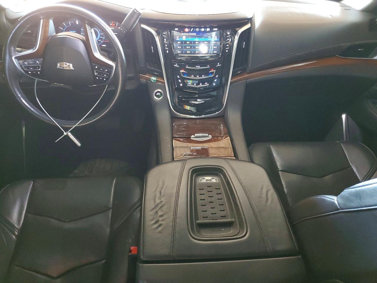 2017 Cadillac Escalade esv Premium Luxury