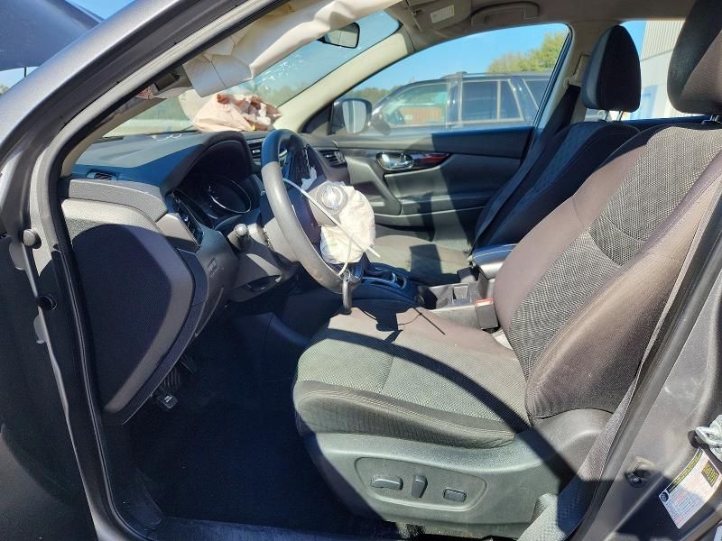 2017 Nissan Rogue Sport s