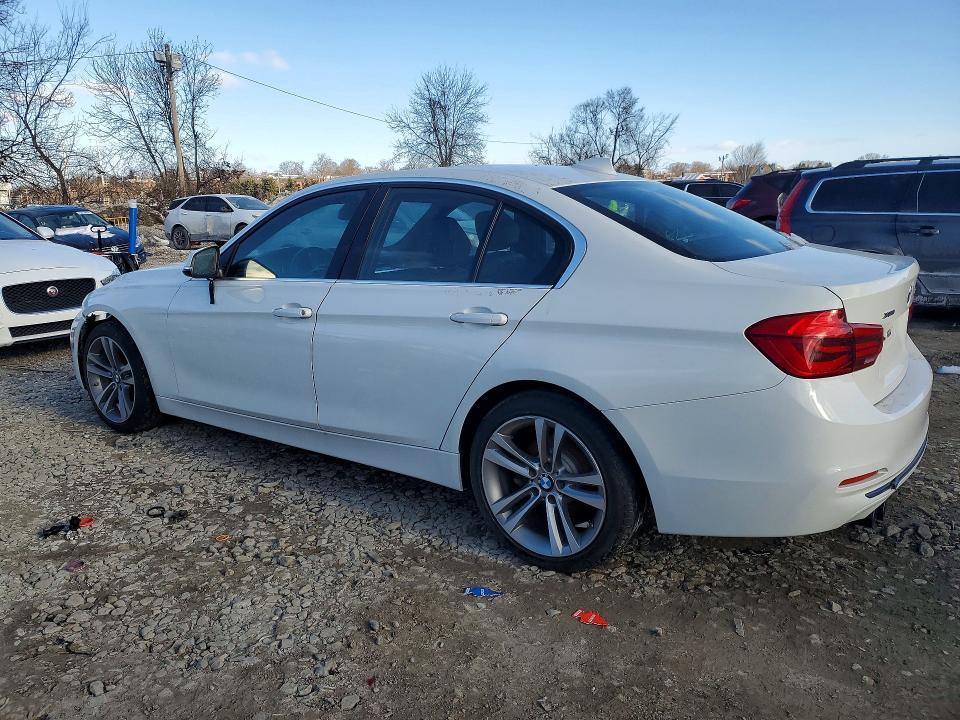 2018 BMW 330 xi