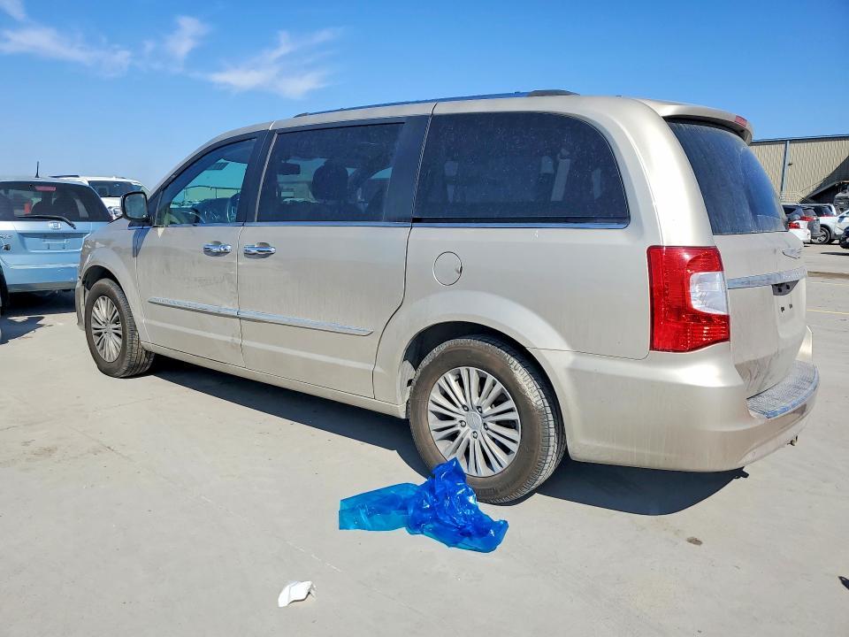 2013 Chrysler Town & Country Limited