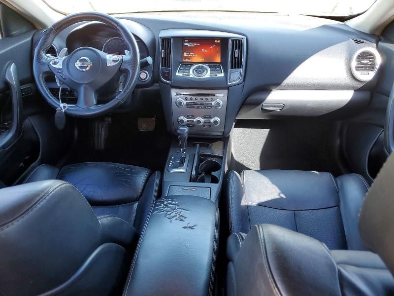 2013 Nissan Maxima s