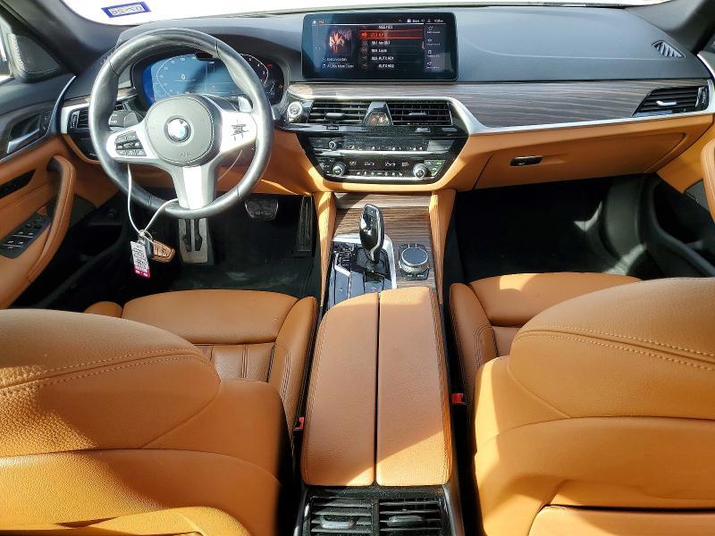 2022 BMW 540 i