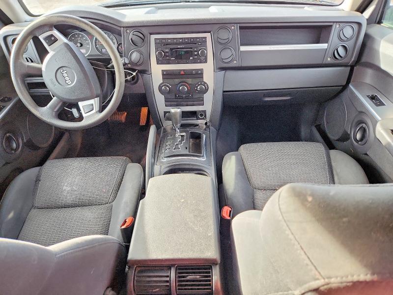 2008 Jeep Commander Sport