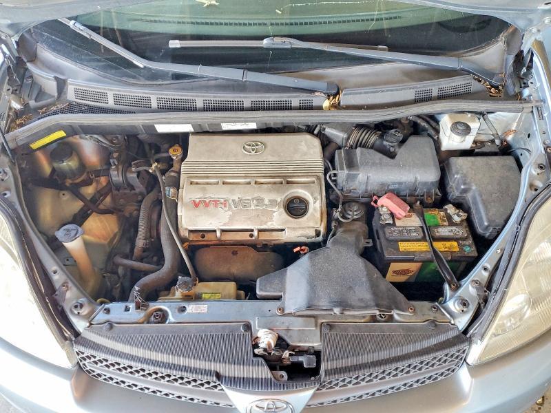 2005 Toyota Sienna ce
