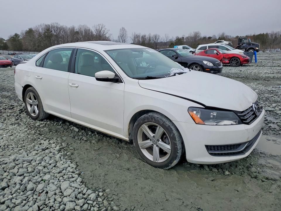 2013 Volkswagen Passat se
