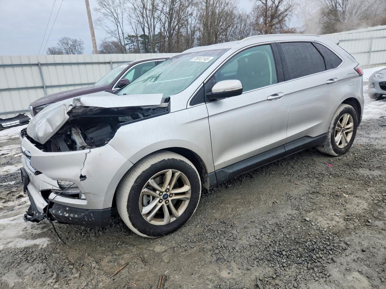 2019 Ford Edge sel