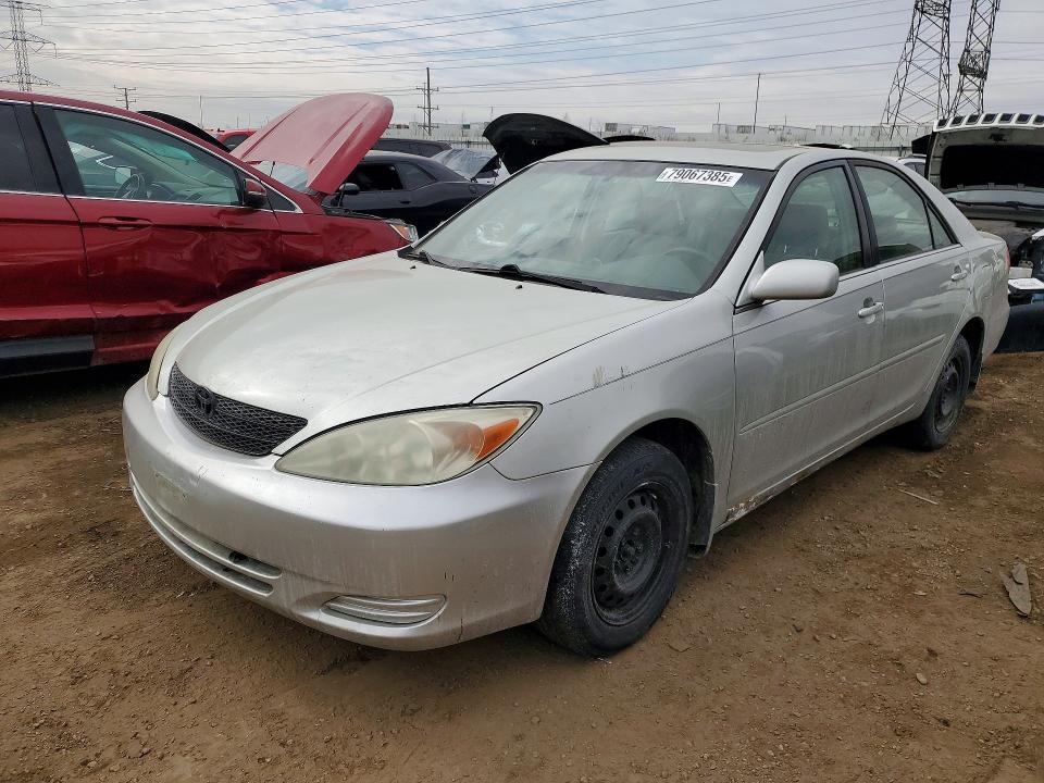 2002 Toyota Camry le