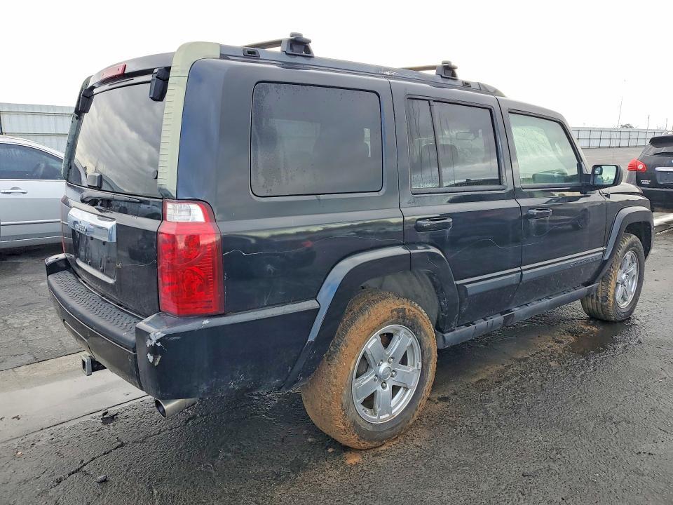 2008 Jeep Commander Sport