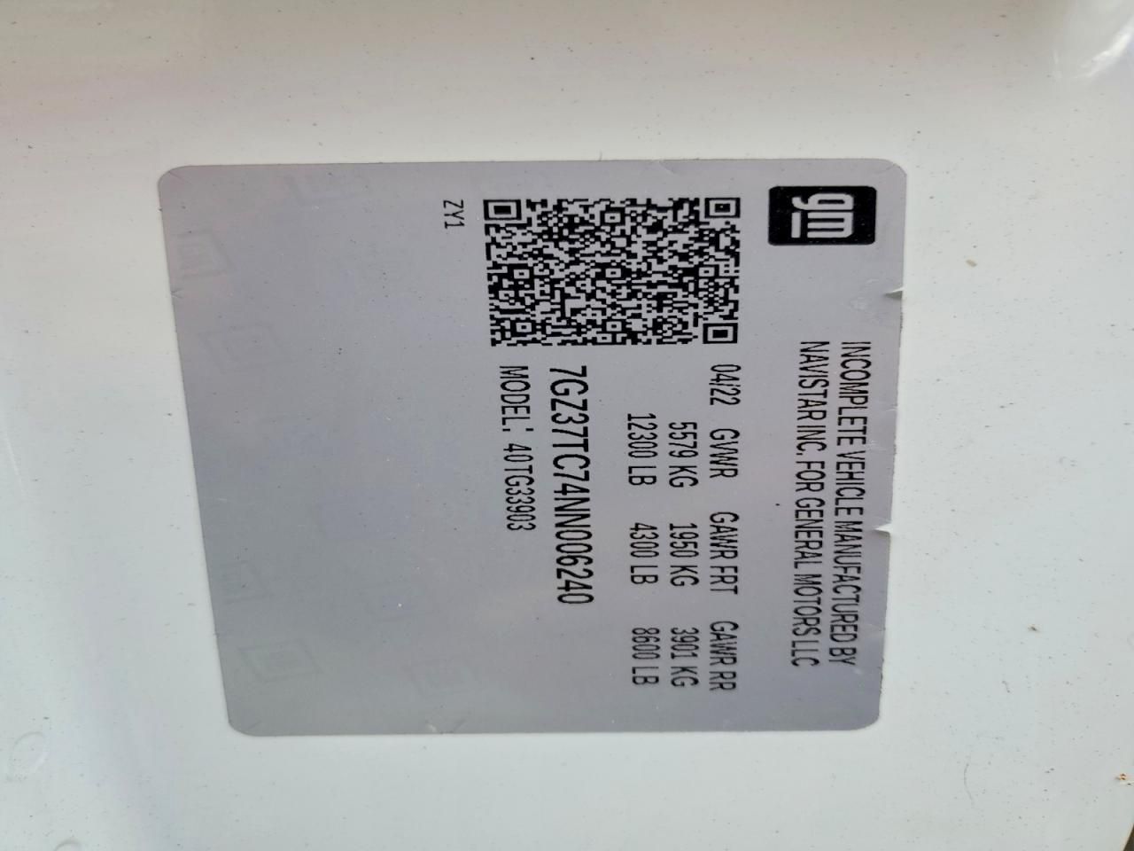 2022 GMC Savana CUT-BOX Truck