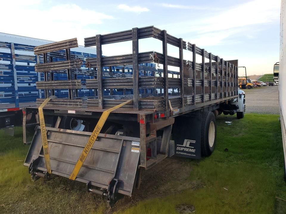 2013 International 4300 Flatbed Truck