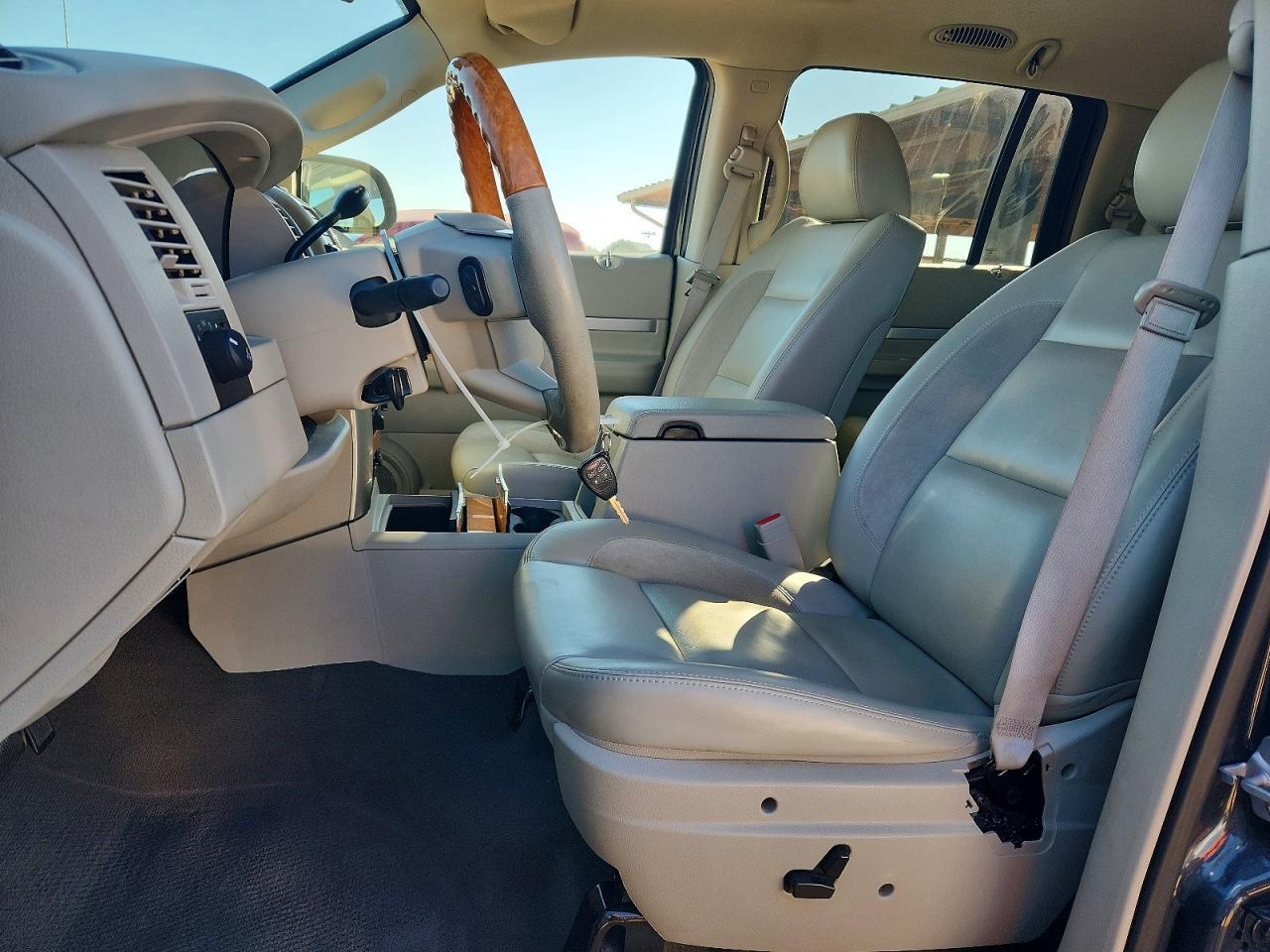 2009 Chrysler Aspen Limited