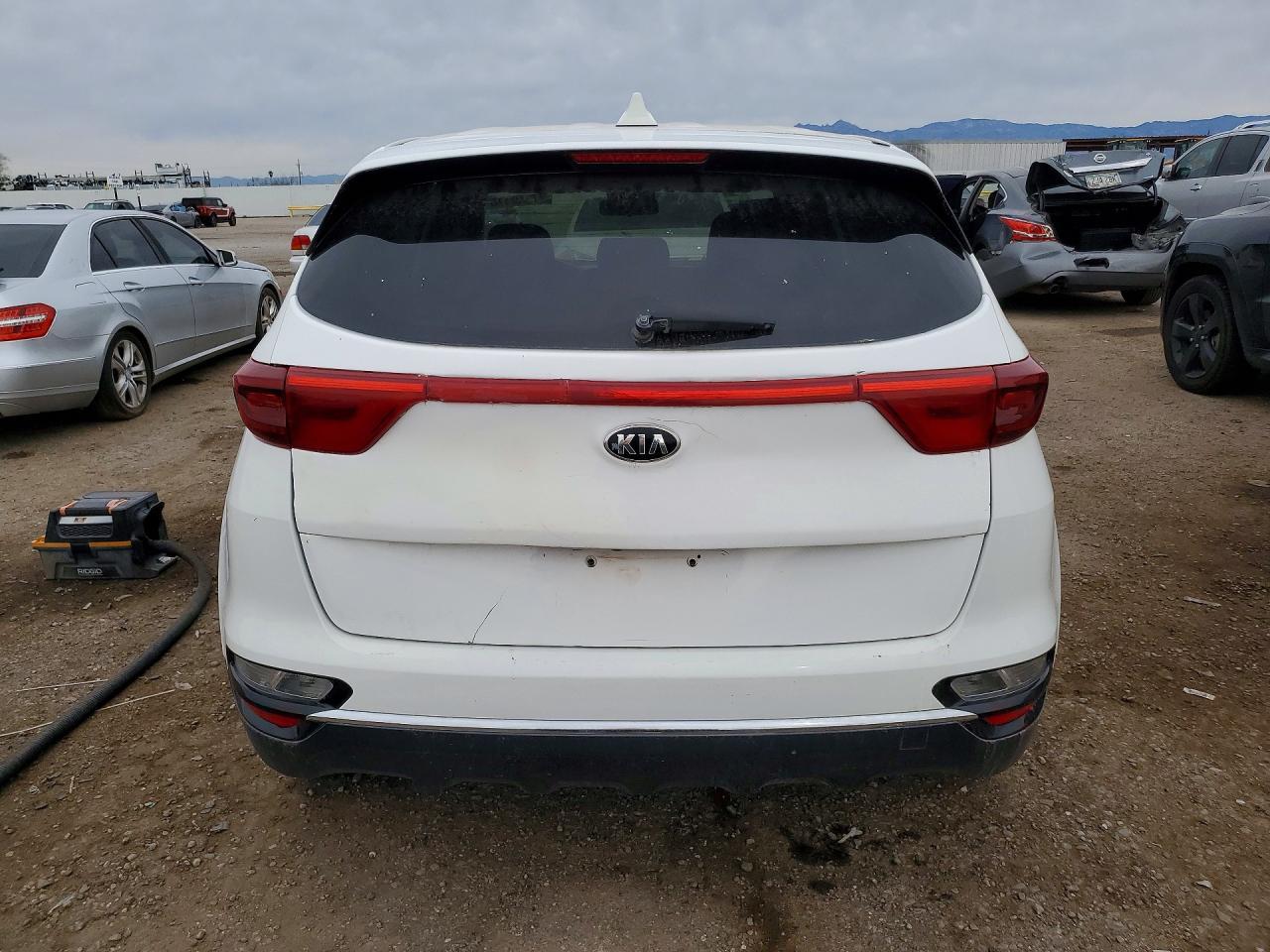 2020 KIA Sportage lx