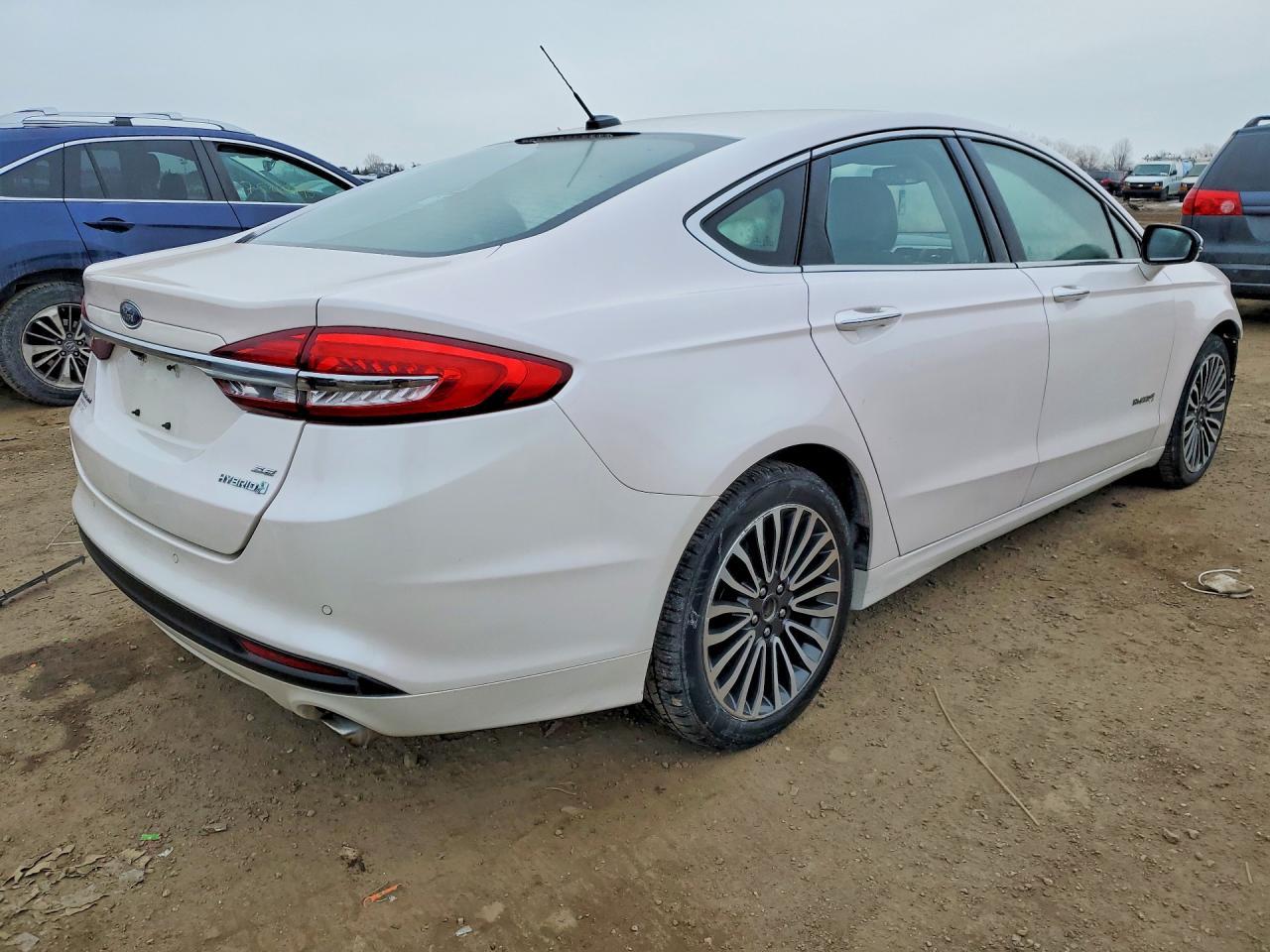 2018 Ford Fusion se Hybrid
