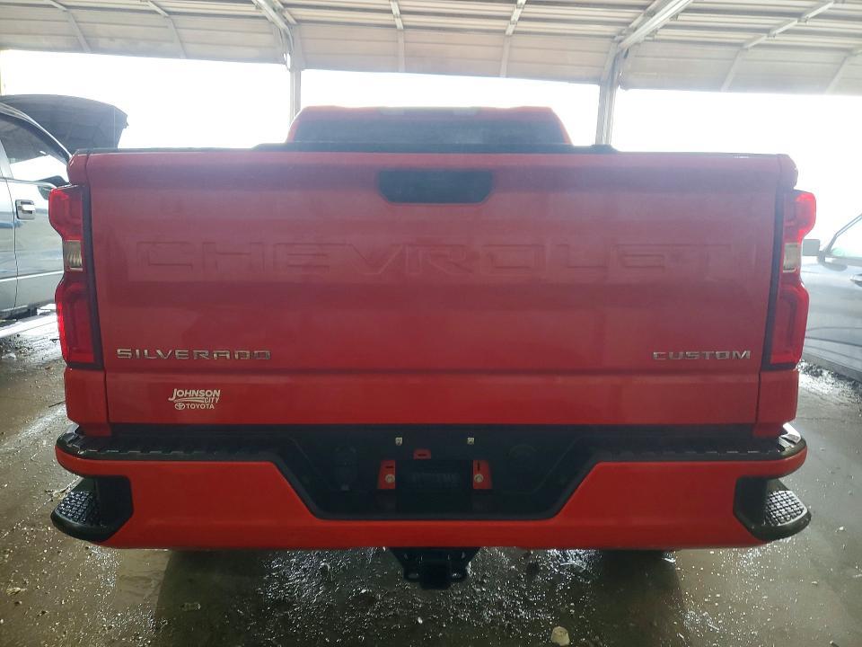 2020 Chevrolet Silverado K1500 Custom