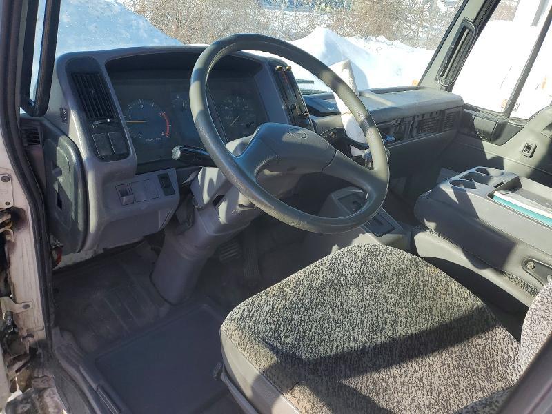 2004 Hino FB FB1817-BOX Truck