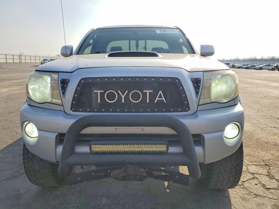 2005 Toyota Tacoma Prerunner Access cab