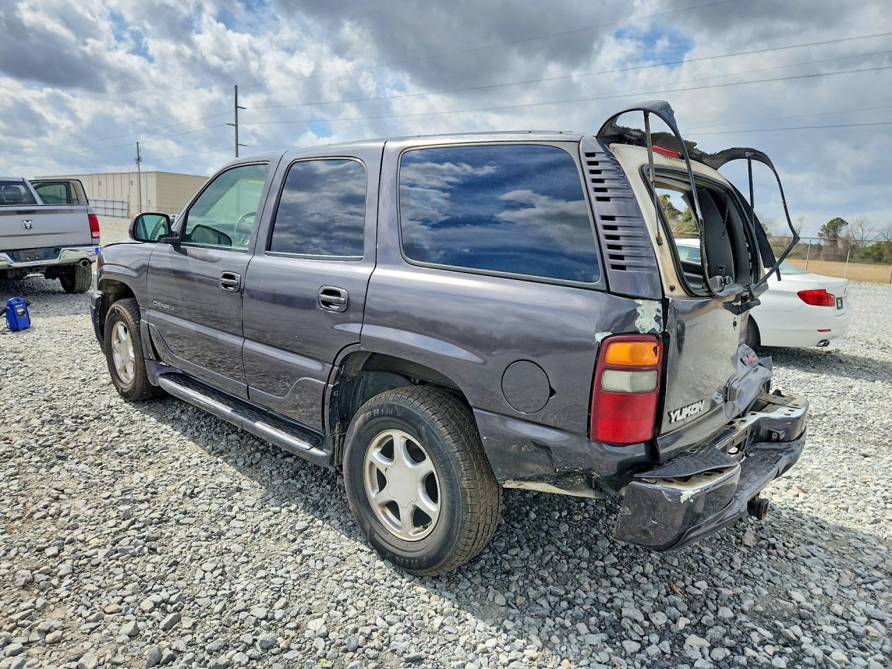 2001 GMC Denali