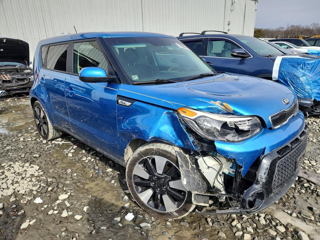 2016 KIA Soul +