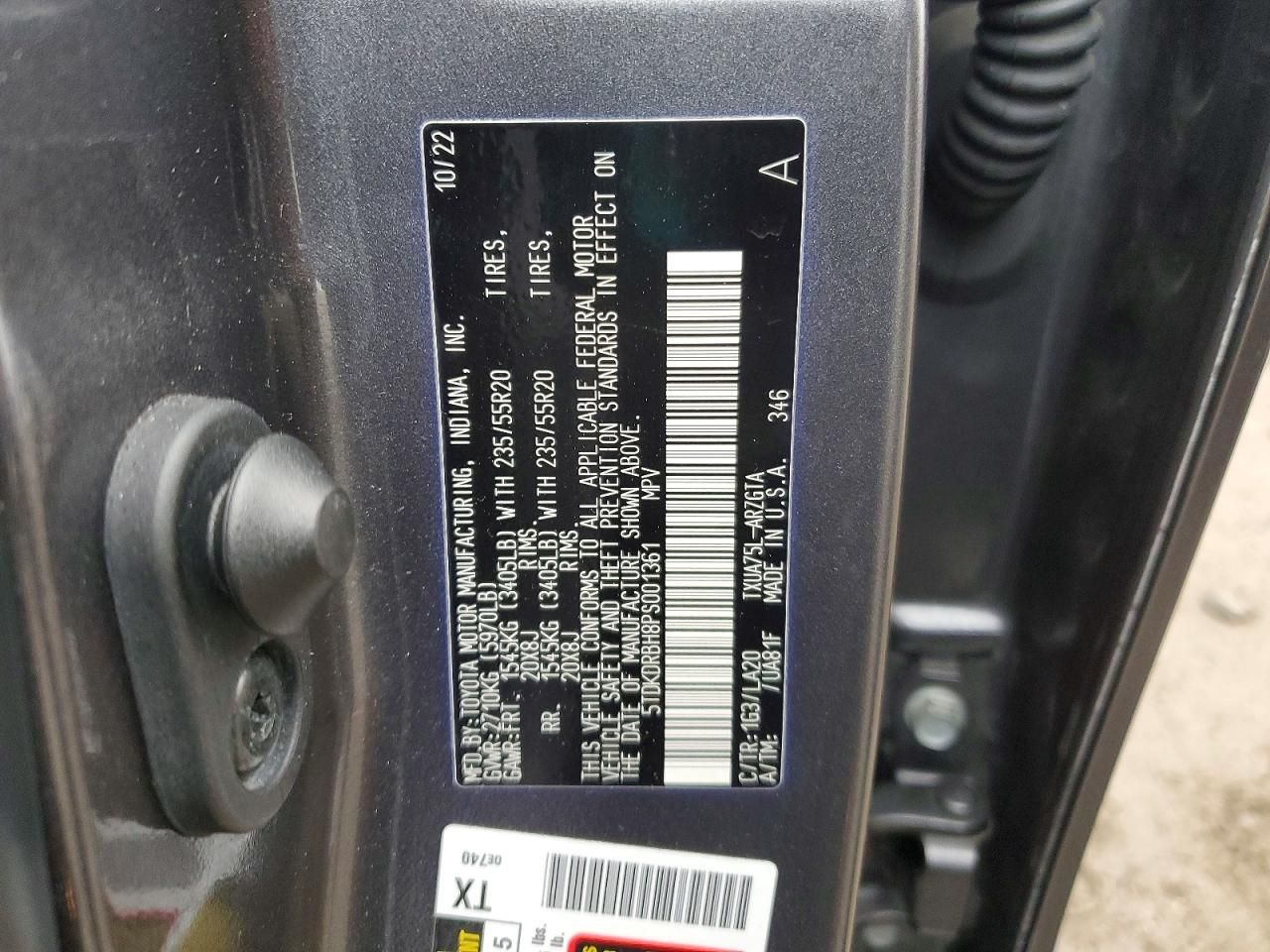 2023 Toyota Highlander l