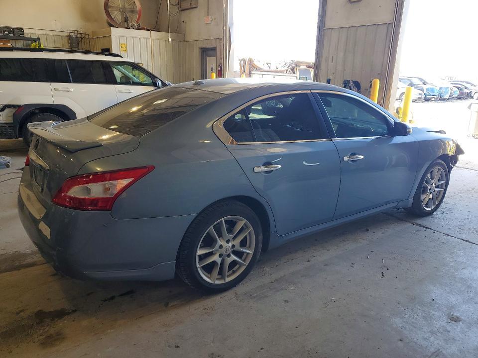 2010 Nissan Maxima 3.5 s