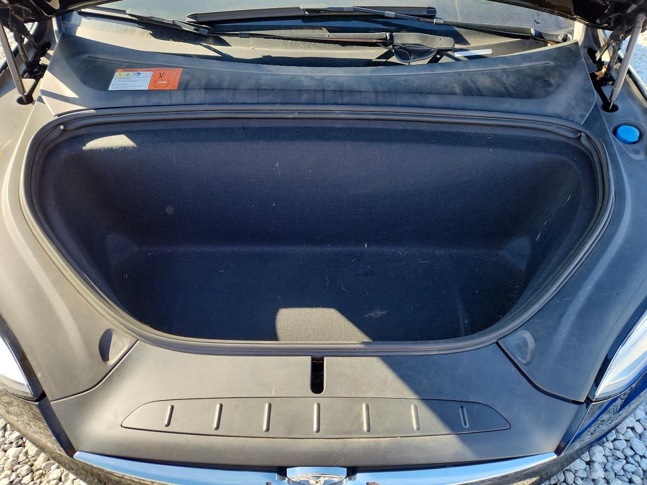 2017 Tesla Model x
