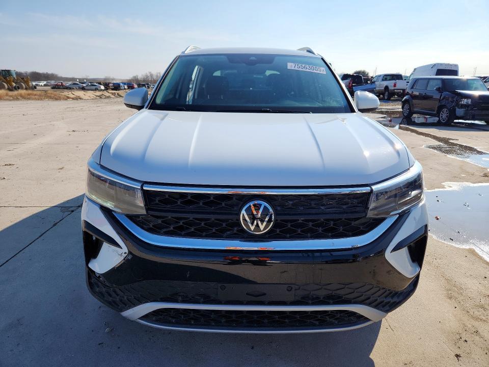 2024 Volkswagen Taos