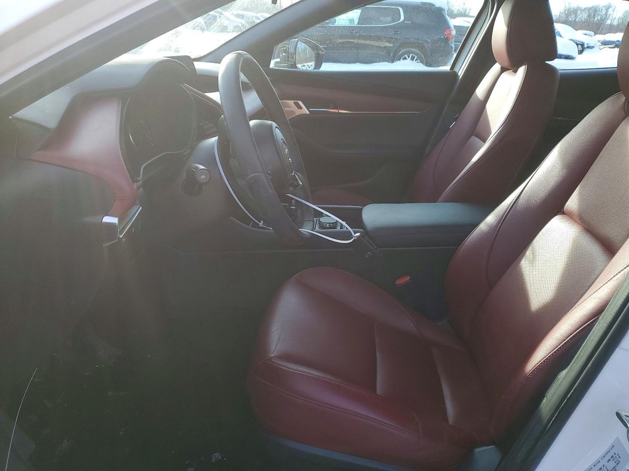 2024 Mazda 3 Premium
