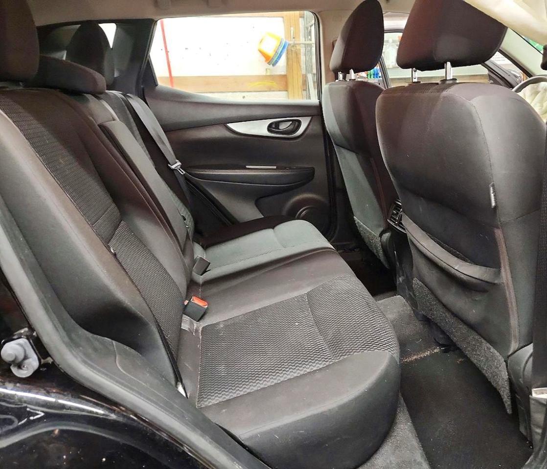2018 Nissan Rogue Sport s