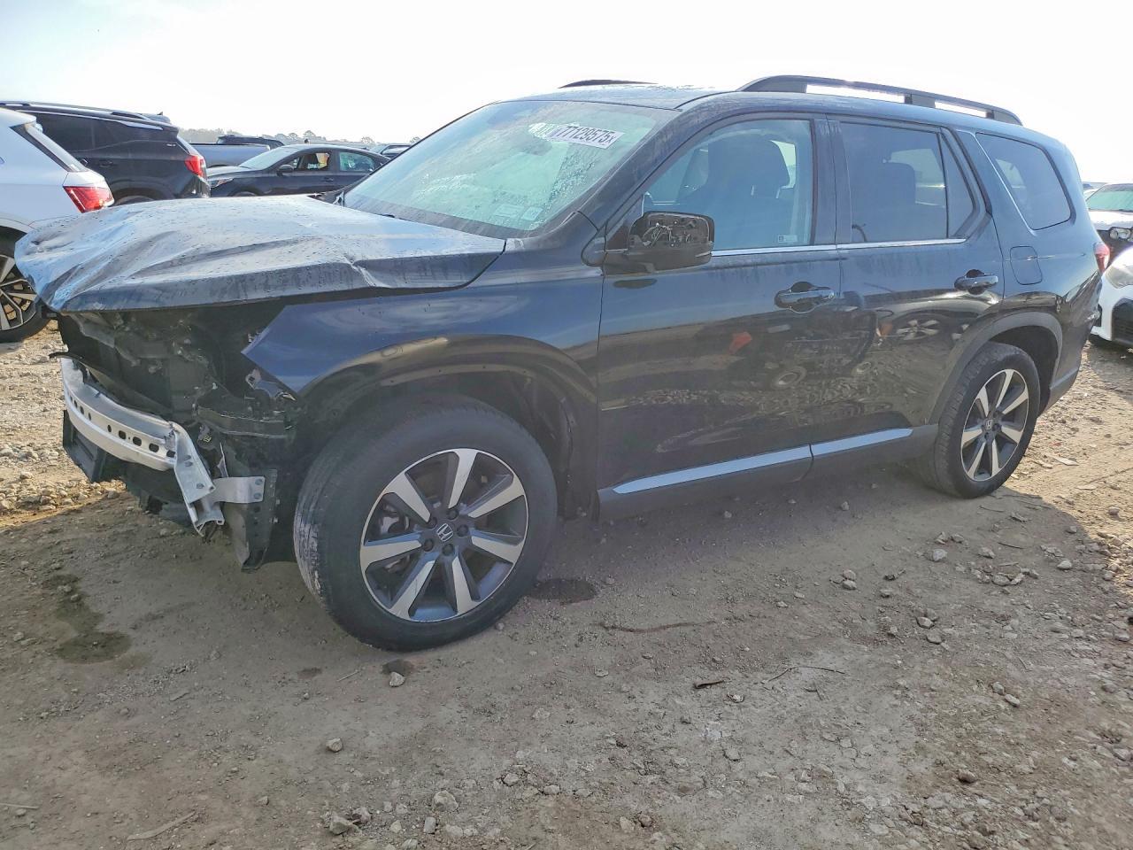 2024 Honda Pilot Touring