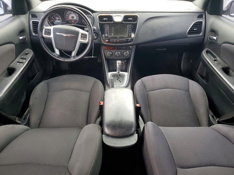 2013 Chrysler 200 Touring