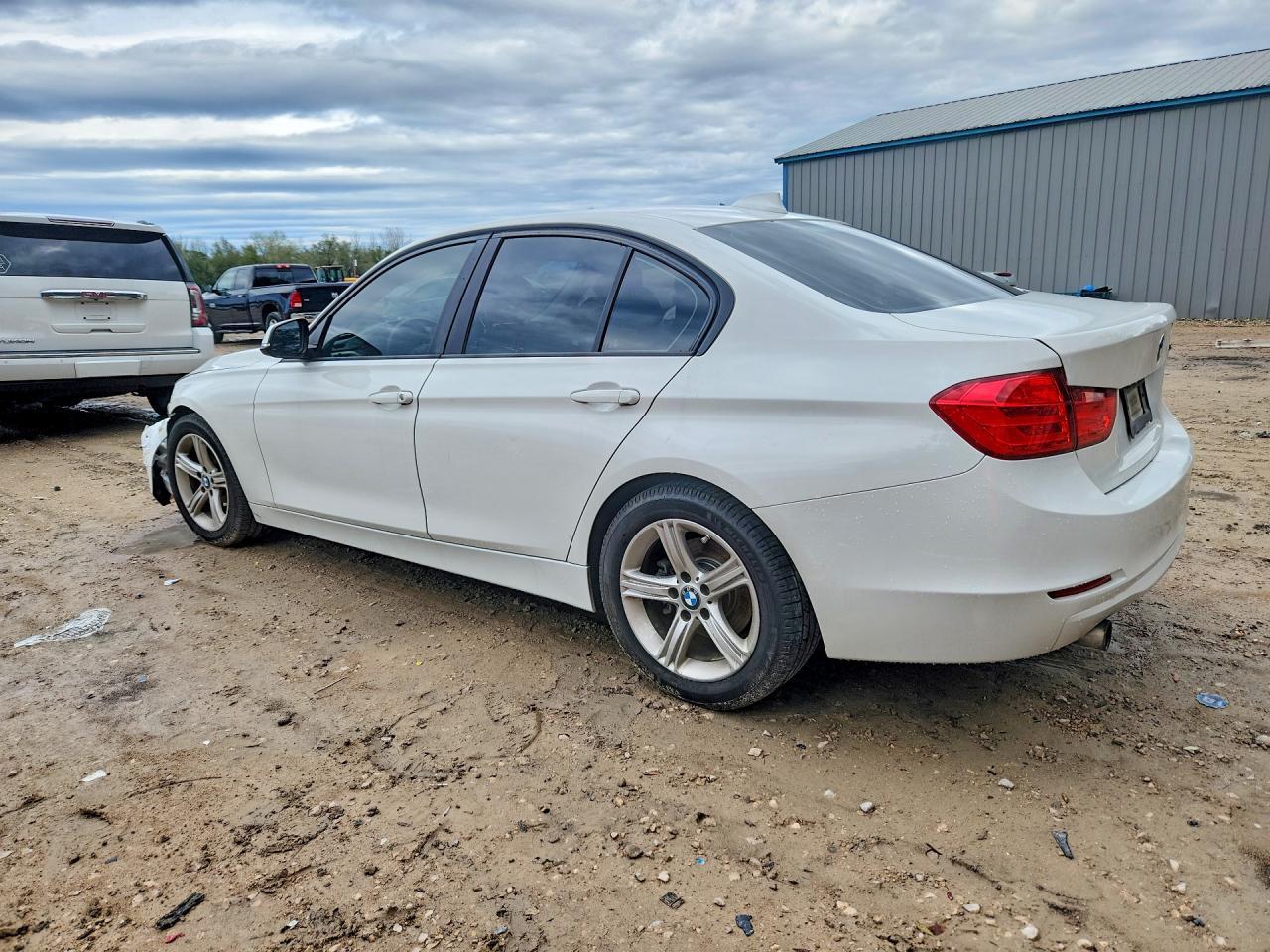 2015 BMW 320 i