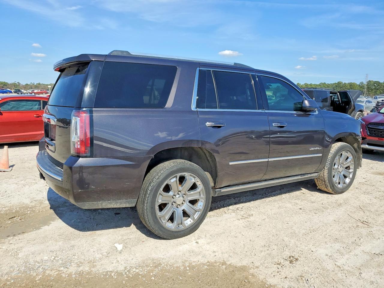 2015 GMC Yukon Denali