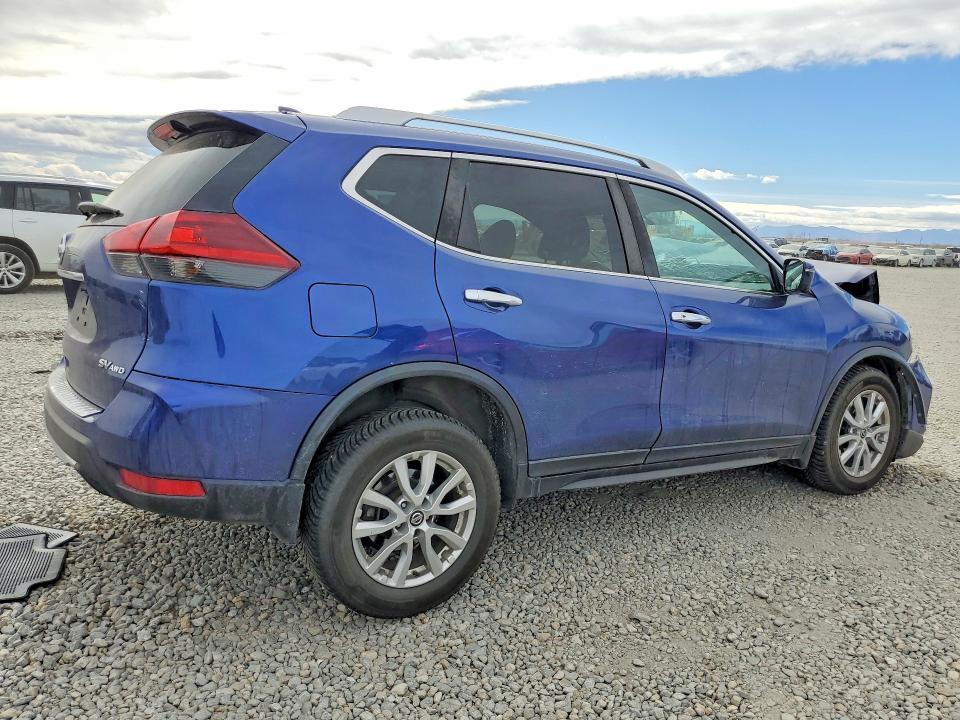 2018 Nissan Rogue sv