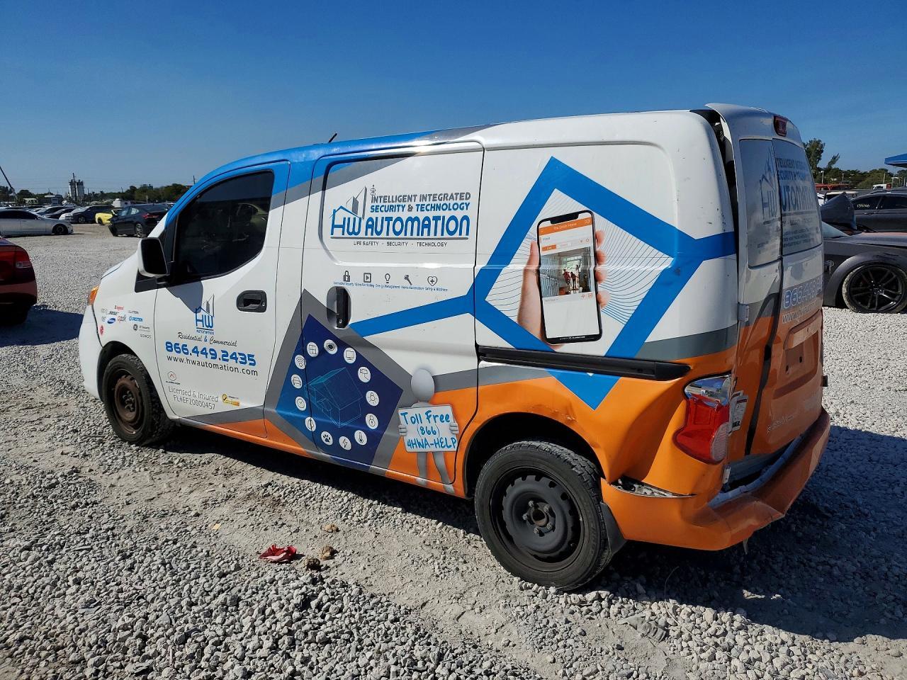 2017 Nissan NV200 2.5S