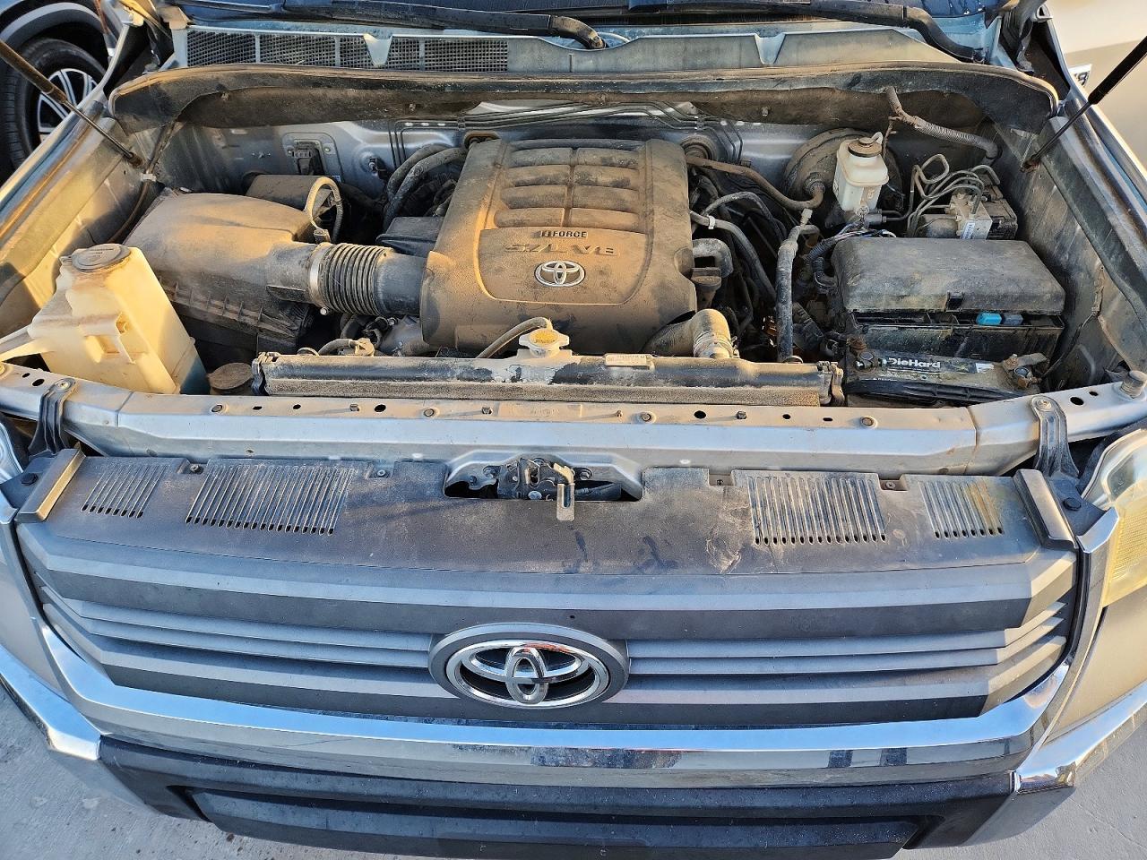 2014 Toyota Tundra SR5 5.7L V8 Double Cab