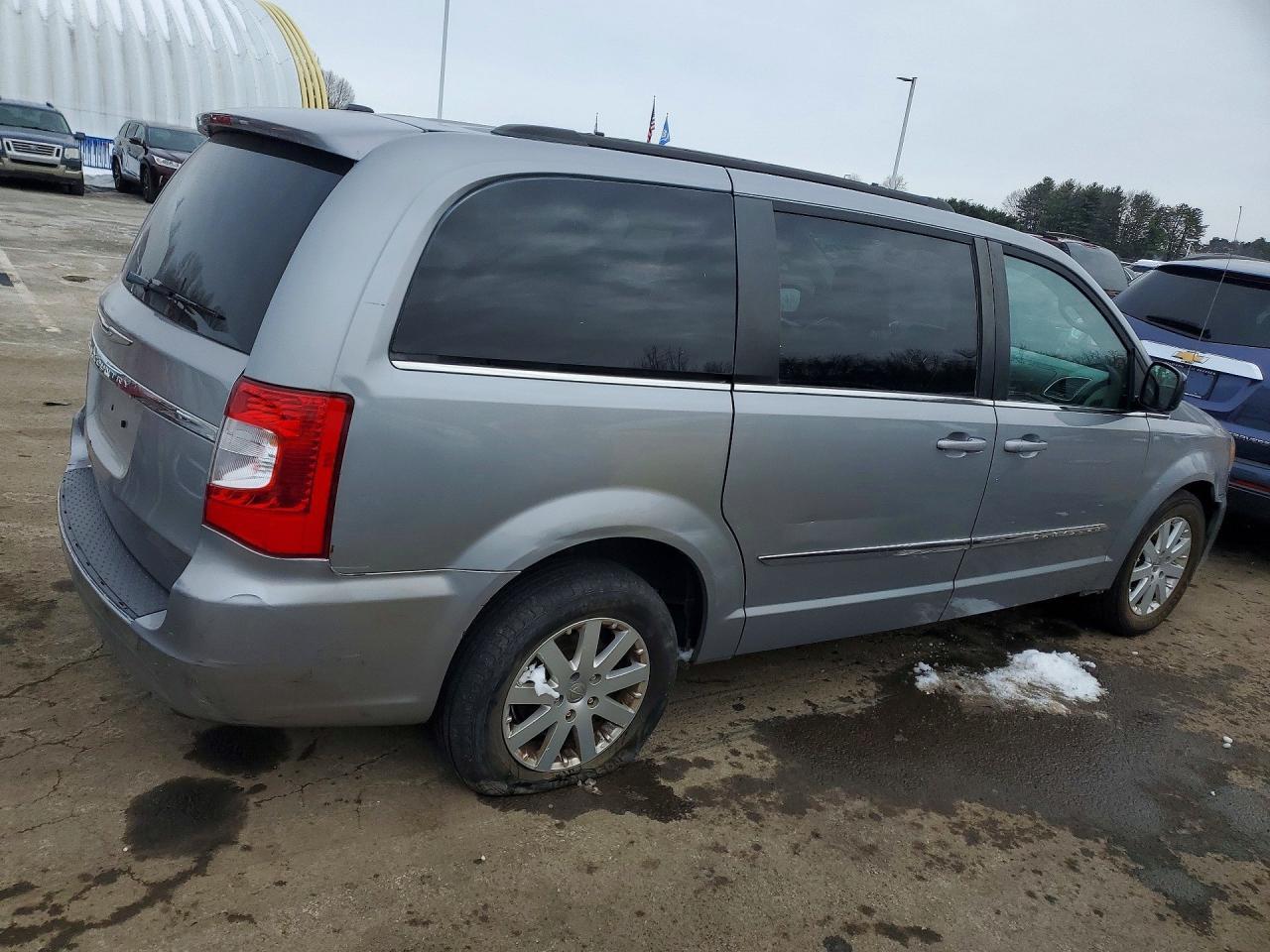 2015 Chrysler Town & Country Touring