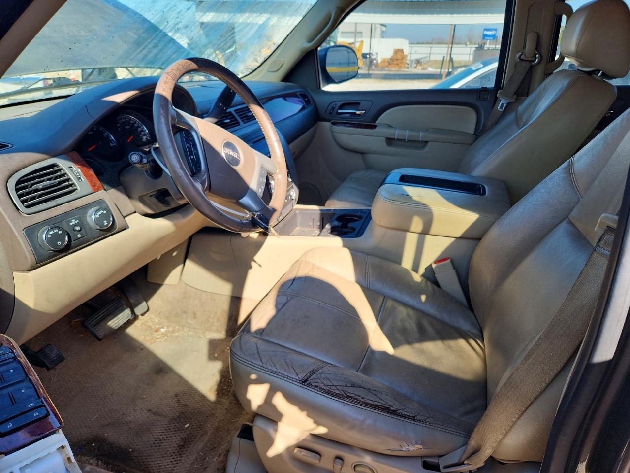 2013 GMC Yukon slt