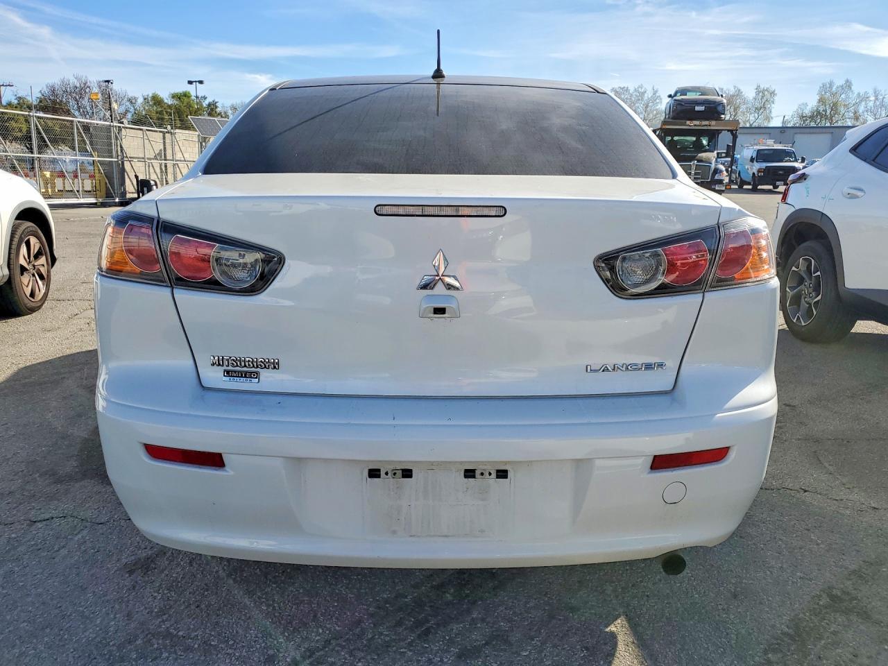 2017 Mitsubishi Lancer es