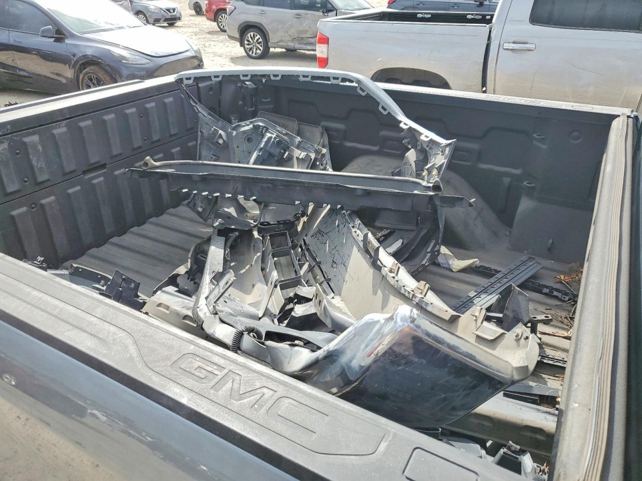 2021 GMC Sierra C1500 slt