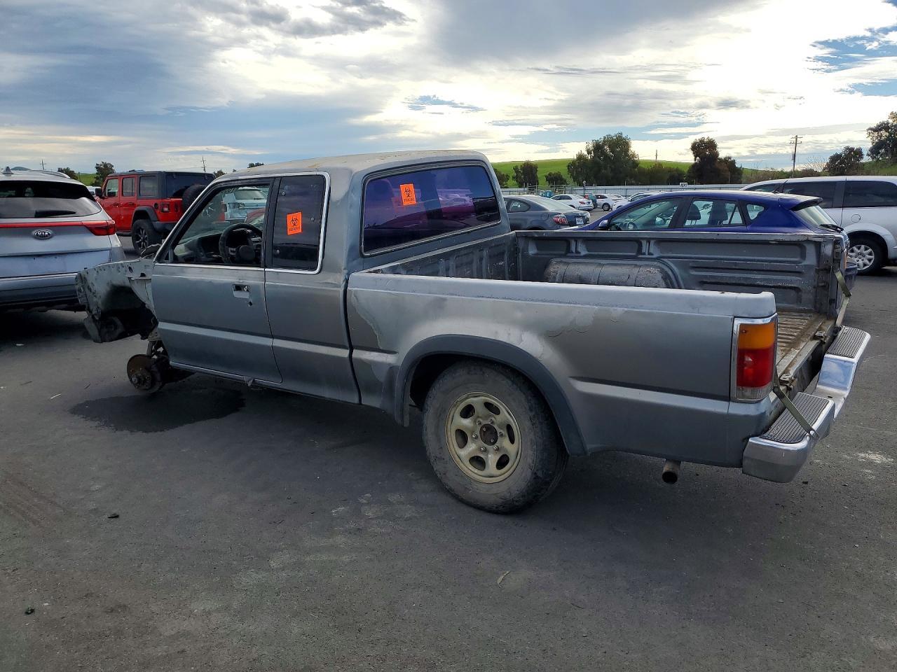 1991 Mazda B2600 cab Plus