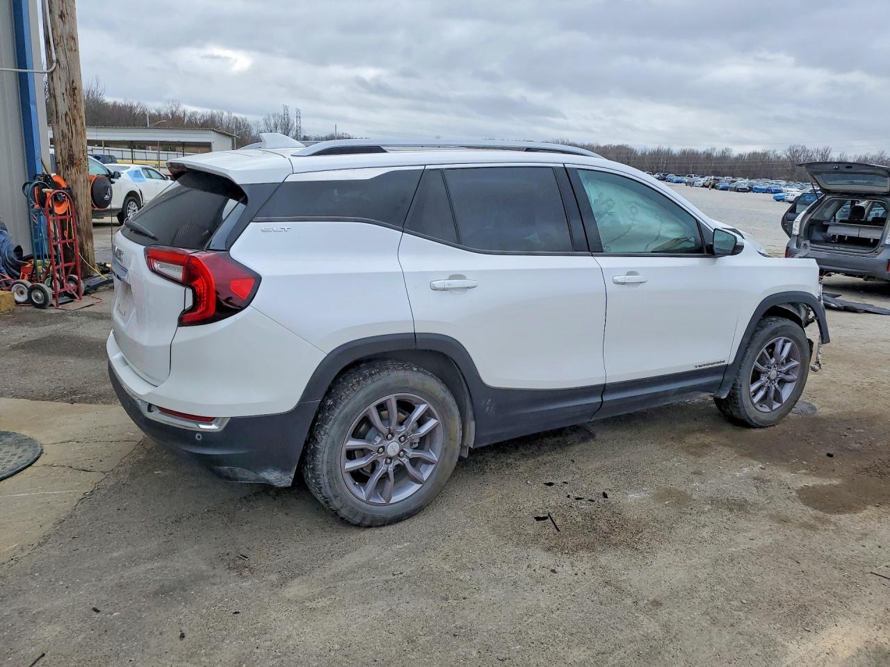 2022 GMC Terrain slt