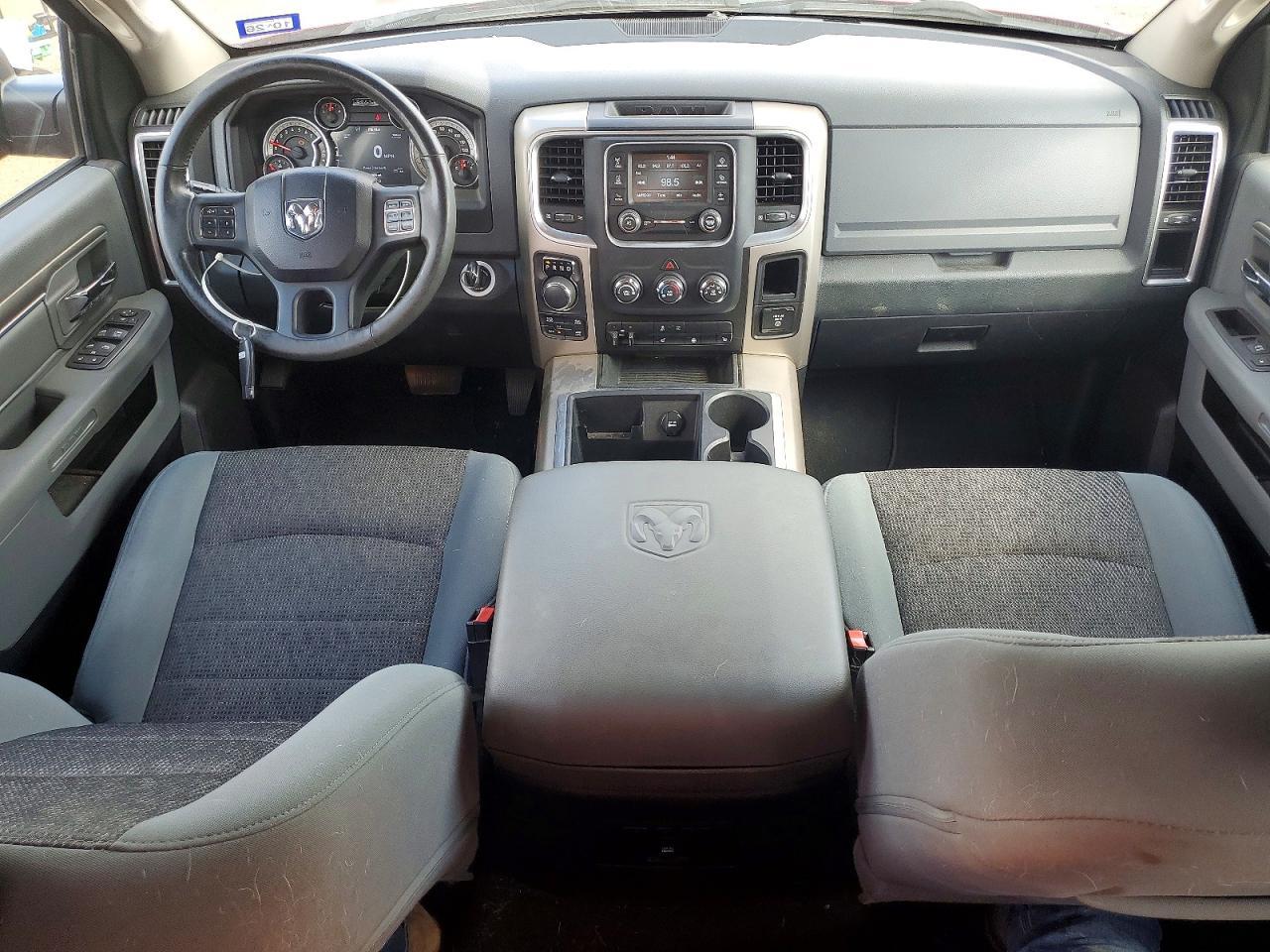 2014 Dodge Ram 1500 slt