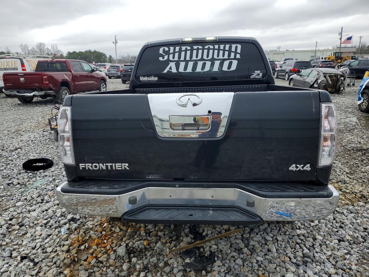 2011 Nissan Frontier S
