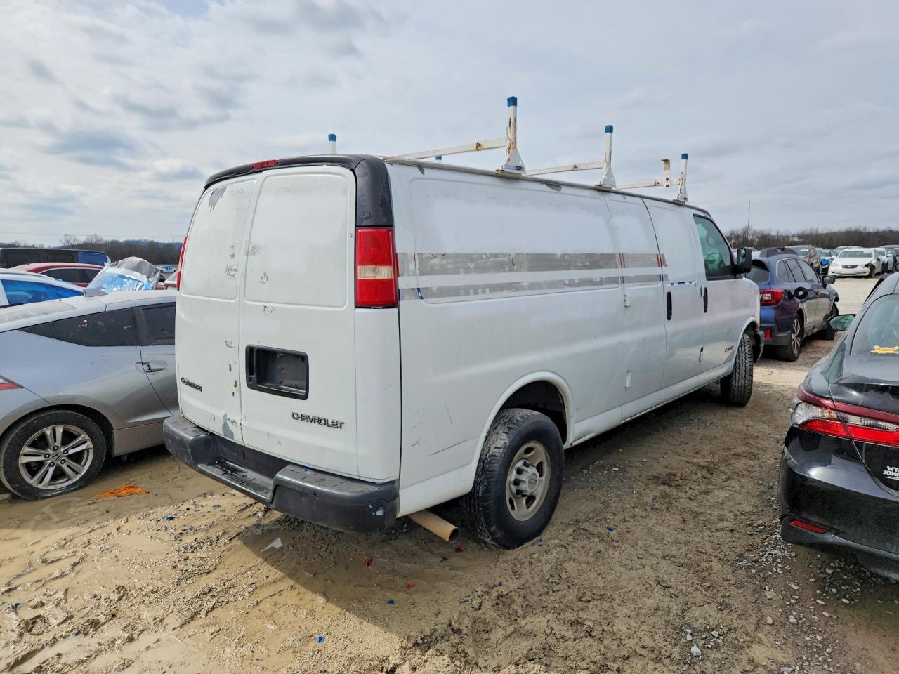 2005 Chev Express G2500