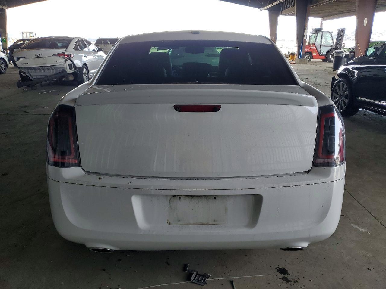2013 Chrysler 300 s
