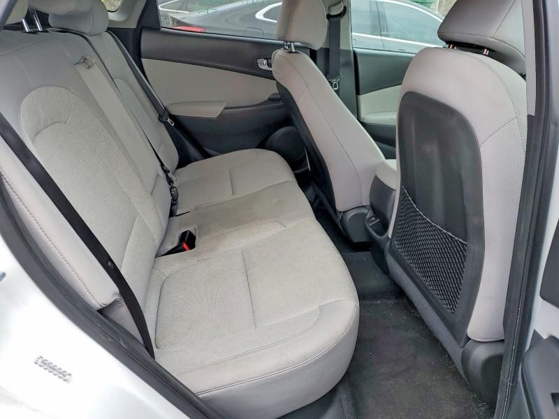 2023 Hyundai Kona se