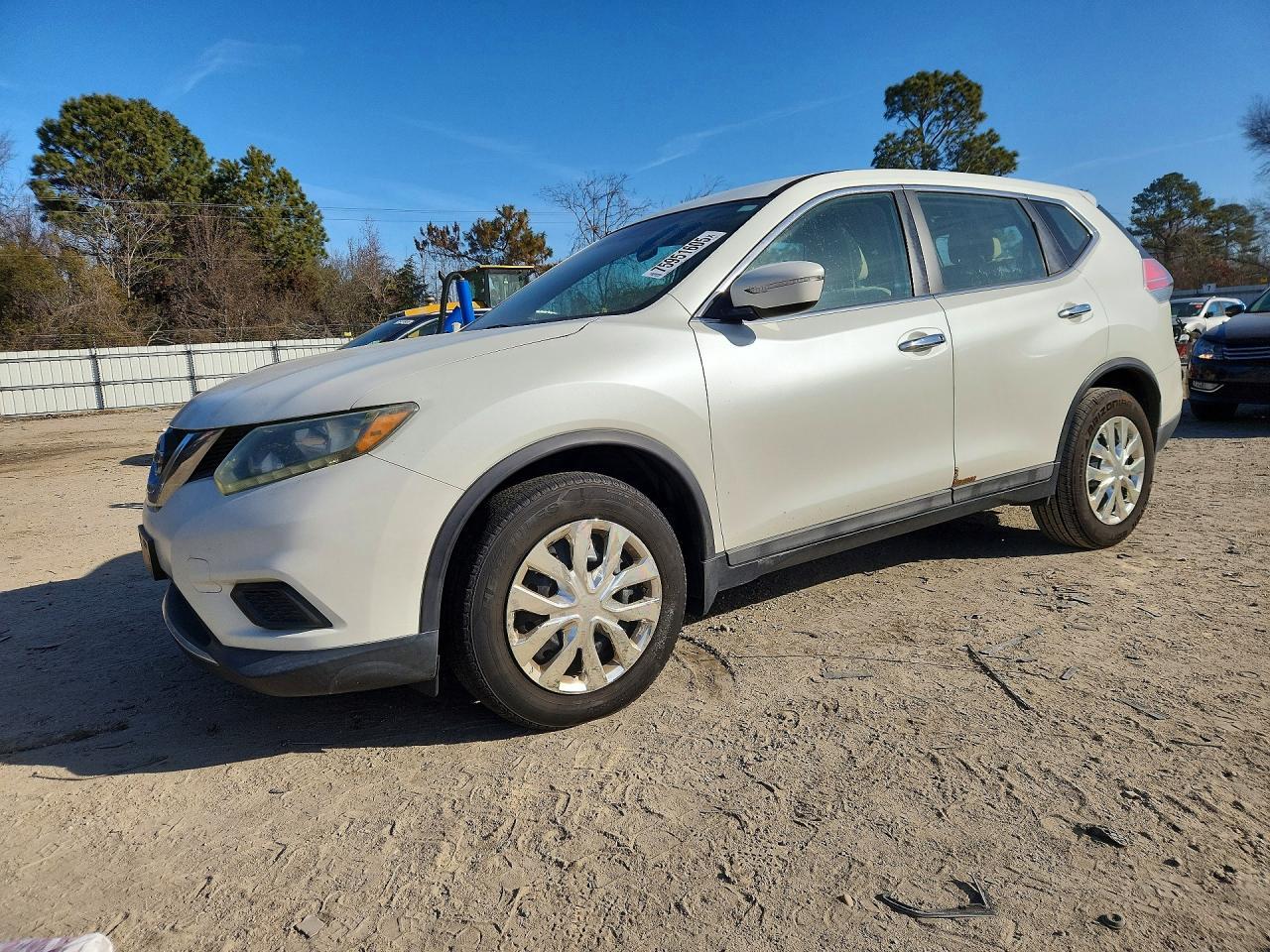 2015 Nissan Rogue s