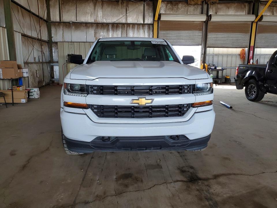 2017 Chevrolet Silverado C1500 Custom
