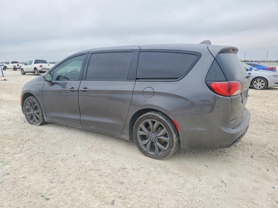 2019 Chrysler Pacifica Touring Plus